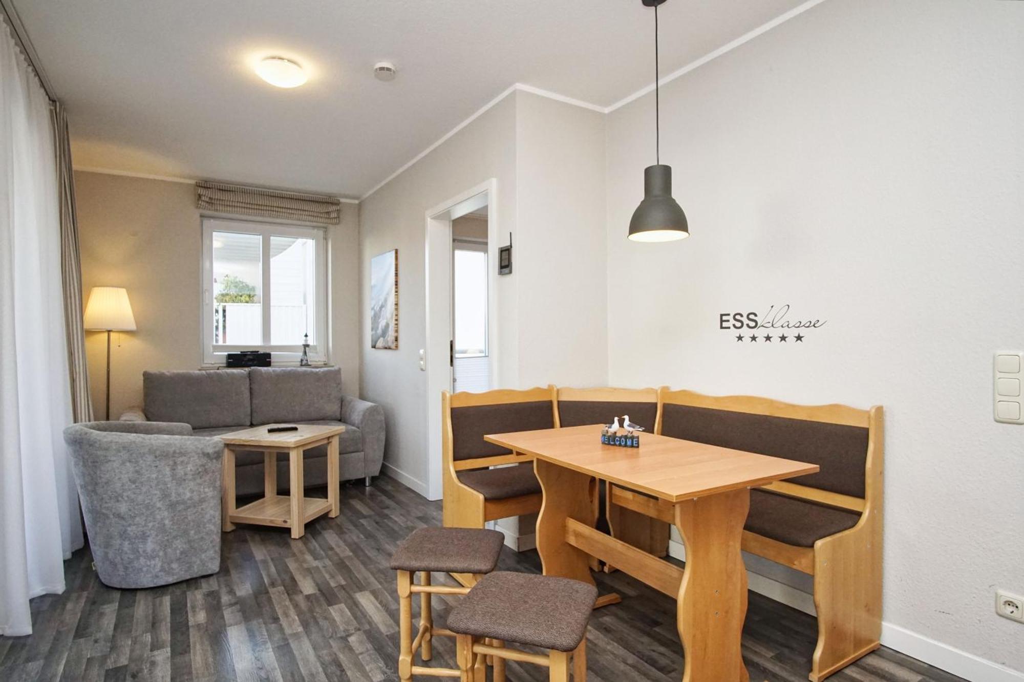 Zentrale Fewo Mit Balkon, Gratis Nutzung Vom Ahoi Erlebnisbad Und Sauna In Sellin - Villa Buskam Fewo 27 Goehren  Exteriör bild