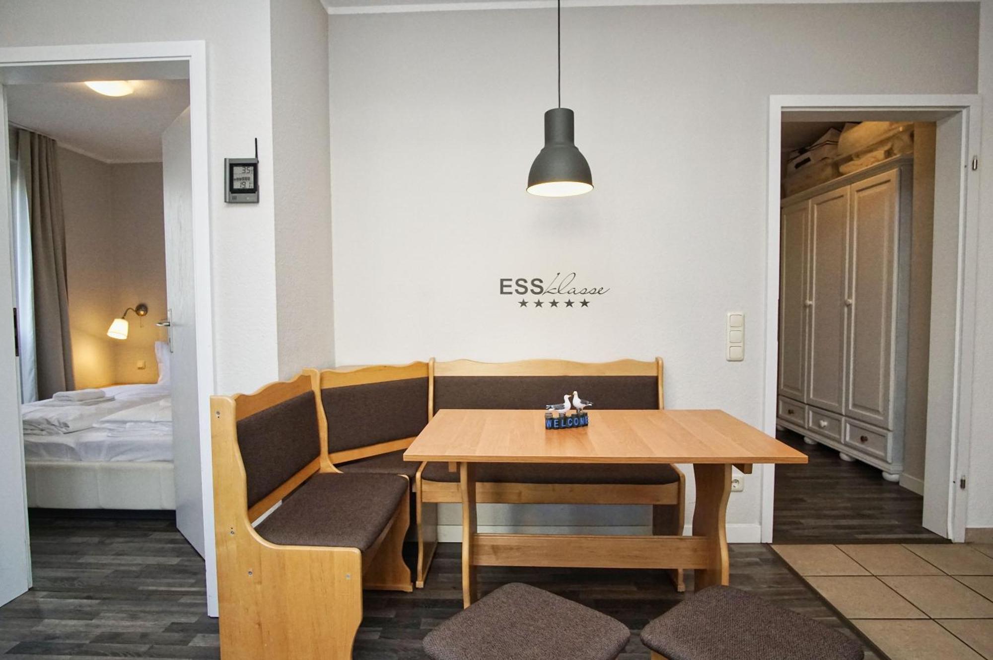 Zentrale Fewo Mit Balkon, Gratis Nutzung Vom Ahoi Erlebnisbad Und Sauna In Sellin - Villa Buskam Fewo 27 Goehren  Exteriör bild