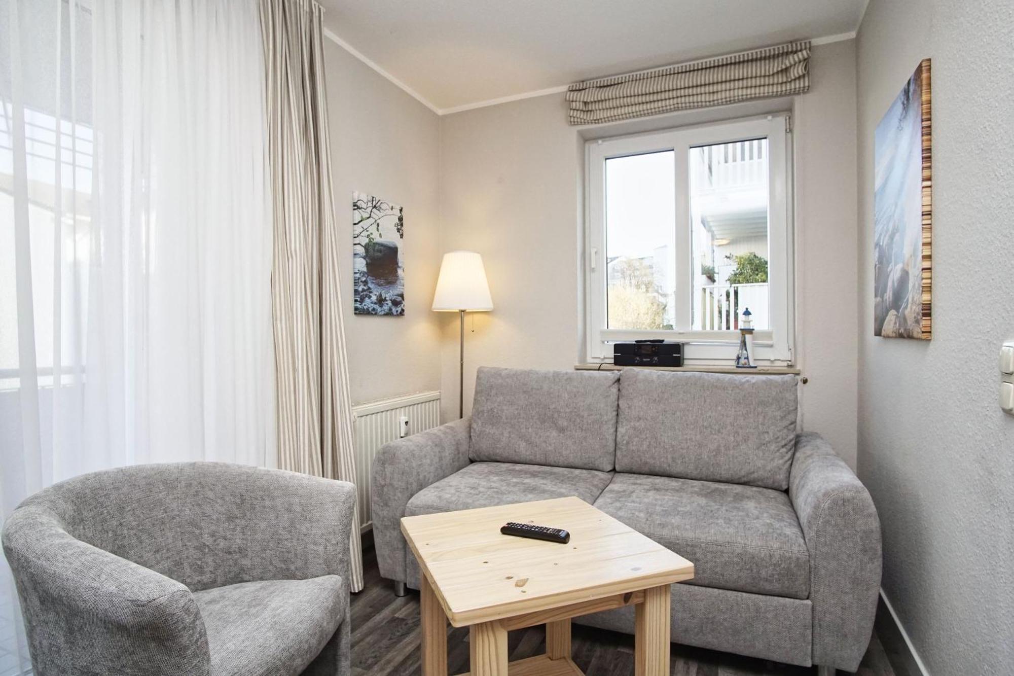 Zentrale Fewo Mit Balkon, Gratis Nutzung Vom Ahoi Erlebnisbad Und Sauna In Sellin - Villa Buskam Fewo 27 Goehren  Exteriör bild