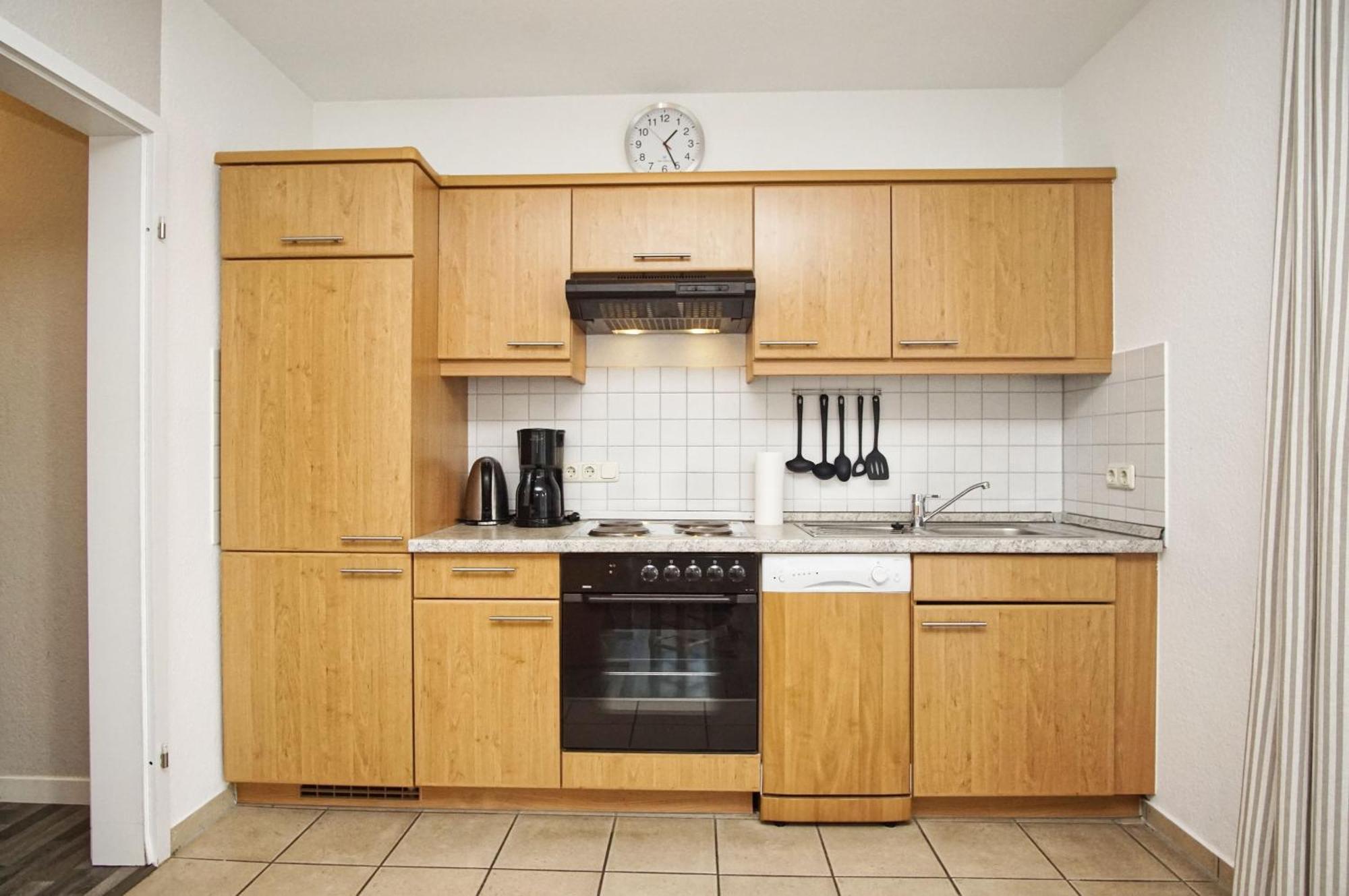 Zentrale Fewo Mit Balkon, Gratis Nutzung Vom Ahoi Erlebnisbad Und Sauna In Sellin - Villa Buskam Fewo 27 Goehren  Exteriör bild