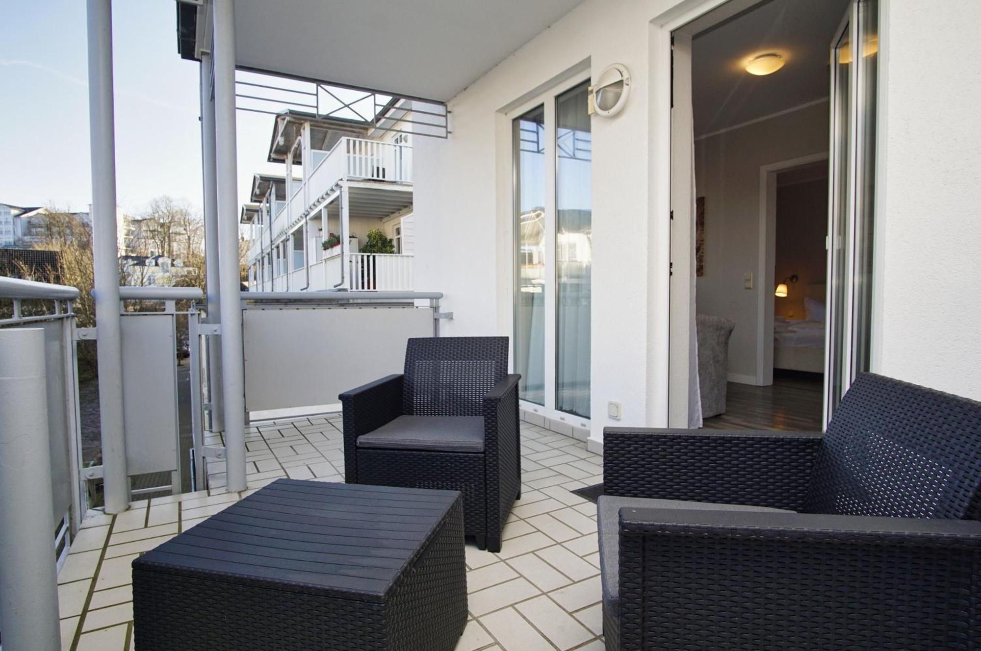 Zentrale Fewo Mit Balkon, Gratis Nutzung Vom Ahoi Erlebnisbad Und Sauna In Sellin - Villa Buskam Fewo 27 Goehren  Exteriör bild